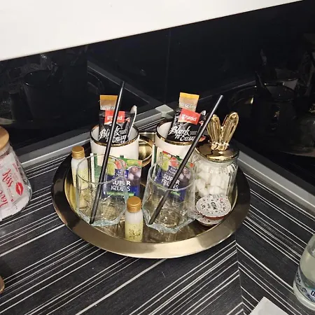 Vip モスタル